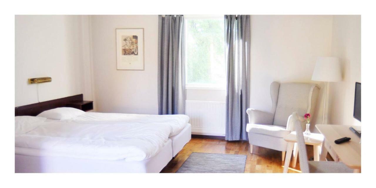 Spangens Gaestgivaregard Inn Ljungbyhed Ngoại thất bức ảnh